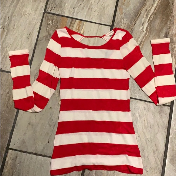 Zenana Outfitters Tops - White and Cream Striped Top Size S